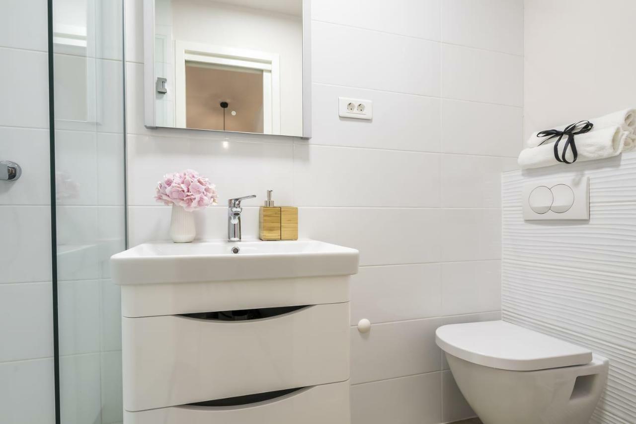 Studio Apartments Petar In Old Part Of Town Split Exterior foto